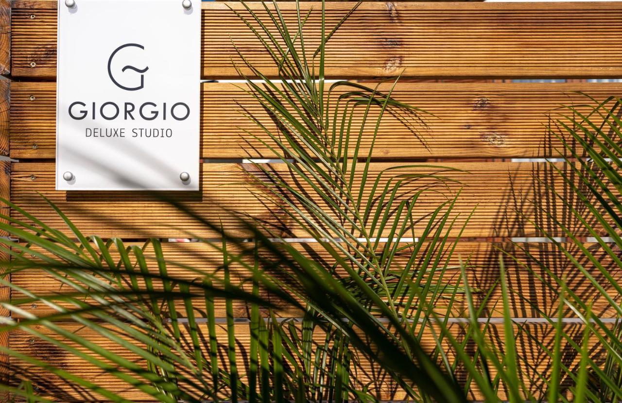 Giorgio Deluxe Studio Kattavía Exterior foto